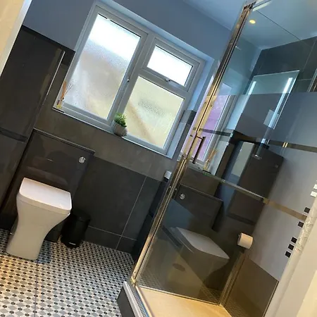 Semesterbostad Custard Creams