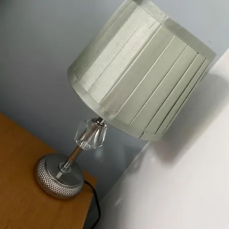 Semesterbostad Custard Creams