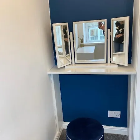 Custard Creams Knaresborough