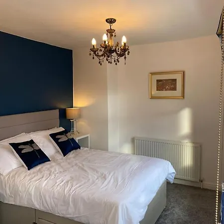 펜션 Custard Creams