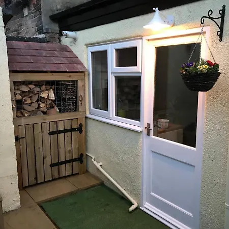 펜션 Custard Creams