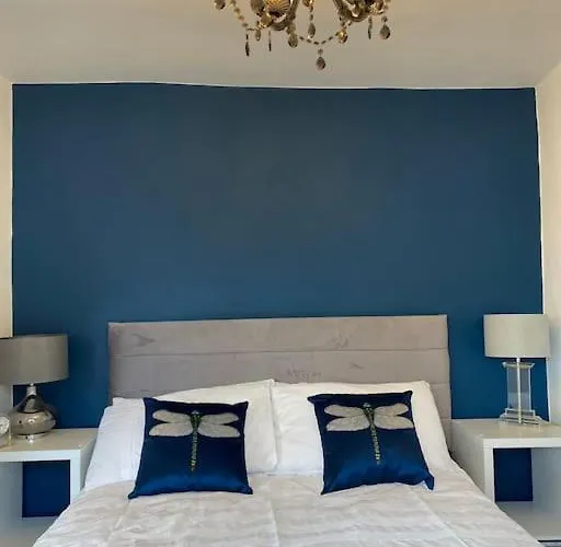 Custard Creams Knaresborough