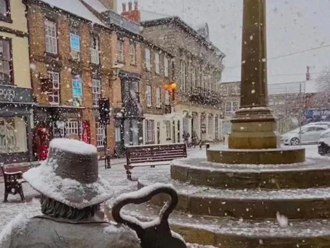 Custard Creams * Knaresborough